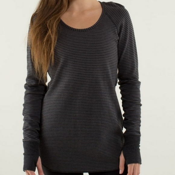 Lululemon Open Your Heart Long Sleeve Heathered Black Classic Stripe Reversible - Picture 2 of 10